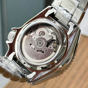 Montre de plongée pour homme avec <span class=keywords><strong>mouvement</strong></span> automatique GMT <span class=keywords><strong>4R36</strong></span>, lunette en acier inoxydable de 41,2 mm, GPS solaire, résistance à l'eau 10 bars, neuve - Product Image 4