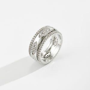 Bague FUAMAY avec pierres CZ, plaquée or 18 carats/rhodium, en cuivre blanc et laiton, bijoux fins bohèmes en gros pour la vente en gros aux marques - Product Image 5