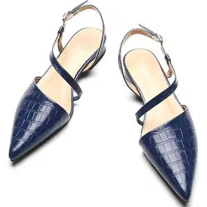 Sepatu sandal wanita ujung runcing, sepatu selempang tali pergelangan kaki dapat disesuaikan kotak rendah motif hewan buaya - Product Image 4