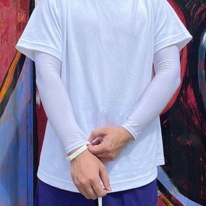 Manchon de <span class=keywords><strong>bras</strong></span> de sport élastique avec logo personnalisé coudière de protection solaire pour le basket-ball et le football pour la saison de printemps - Product Image 4