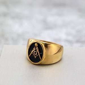 Anillo Masónico yúnique Ag Negro Brillante con Detalles en Oro, Joyería Geométrica Hip Hop para Hombre, Regalo - Product Image 2