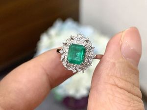 Bague pendentif Xinfly en or 18 carats, bijoux fins, émeraude verte vif de Zambie 1,16 carat et diamant, style classique pour mariages et fêtes - Product Image 5