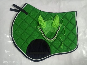 Ensemble de tapis de selle NOUVEAU DESIGN avec revêtement extérieur en coton et rembourrage en polyester, options personnalisées pour l'équitation et l'équitation équestre - Product Image 5