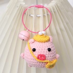 Handmade Crochet màu hồng Lợn sang trọng búp bê màu vàng & màu xanh dấu kiva thương hiệu mềm dễ thương Đồ chơi trẻ sơ sinh thai sản bé đồng hành - Product Image 5