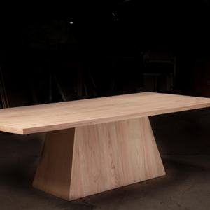 Juego de Comedor Brutalista de Madera Maciza Natural, Mesa de Comedor de Lujo - Product Image 2