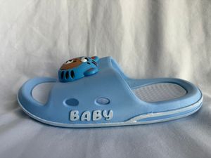 Ciabatte Blu con Suola in EVA da 20mm, Traspiranti, Punta Aperta, per Uso Domestico Estivo - Product Image 2