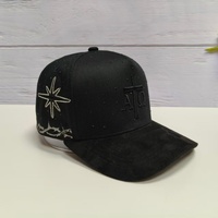 Gorra de Béisbol Personalizada de 5 Paneles con Visera de Gamuza, Bordado 3D y Decoración de Pedrería, Estilo Urbano, para Logotipo Personalizado