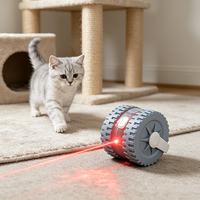 Jouet à roulettes moderne en TPR pour chat, best-seller, avec plume et recharge USB, pour l'exercice des chats d'intérieur actifs