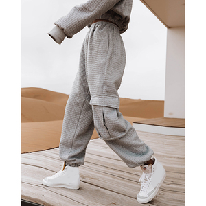 860 sweat à capuche personnalisé automne dernière conception sweats à capuche à manches longues surdimensionné haut court survêtement <span class=keywords><strong>avec</strong></span> poche 2 pièces ensemble de sweat à capuche pour les femmes - Product Image 6