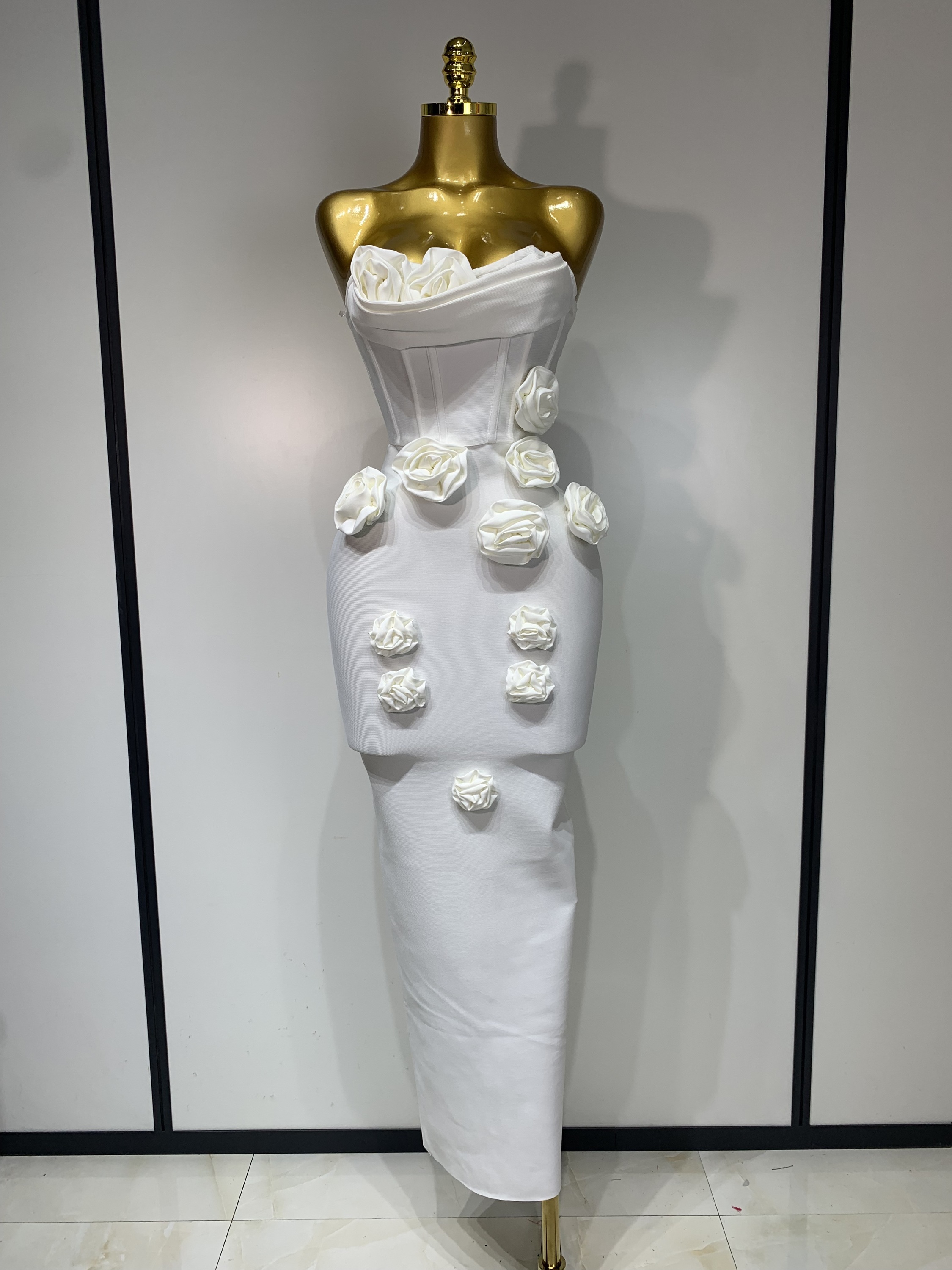 In Stock Emerald Green Bodycon Dress Available in Various Sizes | Alibaba.com In Stock Emerald Green Bodycon Dress Available in Various Sizes | Alibaba.com