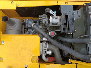 Machines de construction Komatsu PC130 Excavatrice hydraulique sur chenilles PC130-7 ferme Mini excavatrice PC130-8 Excavatrices utilisées bien vendues - Product Image 6