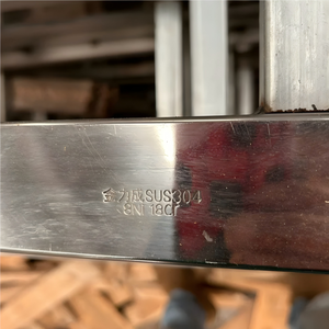 Vente chaude Tuyau Carré En Acier Inoxydable <span class=keywords><strong>Inox</strong></span> Sans Soudure 304 316 <span class=keywords><strong>316L</strong></span> 402 Grades Acier Grade 316Ti Pliage et Soudage Services - Product Image 6