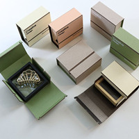 Boîtes d'emballage personnalisées en gros, durables, écologiques, recyclables, pour colliers, boucles d'oreilles, pendentifs, boîtes pliantes en carton, boîtes à bijoux