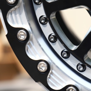 HTOR 17インチ 5x114.3 5x127 鍛造レーシングATVホイール ビードロックリム ブラックマシンドライン チェロキーXJ ラングラーTJ JK バギー対応 - Product Image 6