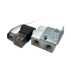 Válvula Solenoide Senwitt de Tres Vías 24V para Control Hidráulico de Maquinaria de Construcción - Product Image 1