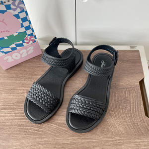 Pantuflas para Hombre y Mujer, Elegantes y Modernas para Uso en Exteriores, con Ajuste Versátil y Función Antideslizante - Product Image 4