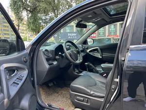 Voiture d'<span class=keywords><strong>Occasion</strong></span> <span class=keywords><strong>Toyota</strong></span> <span class=keywords><strong>RAV4</strong></span> Rongfang 2011 2.4L Automatique 4RM Édition Deluxe à Bon <span class=keywords><strong>Prix</strong></span> avec Faible Consommation - Product Image 4