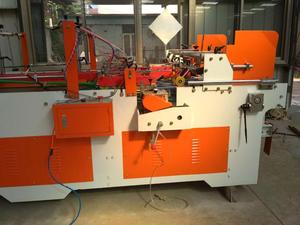 Machine à plier et à coller les boîtes en carton semi-automatique de haute qualité avec système de verrouillage du fond - Product Image 3