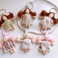 Offre Spéciale mignon dessin animé poupée fleur jupe poupée accessoire fille tresse sac accessoire tissu poupée porte-clés décoration pendentif porte-clés