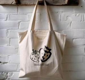 Bolsa de Compras Reutilizable de Lona de Algodón Orgánico Personalizada al por Mayor con Diseño Personalizado y Logotipo - Product Image 6