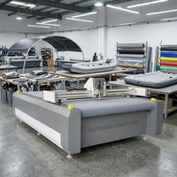 CNC-Oszilliermesser-Schneidemaschine für PVC-Aufblasprodukte, Wasserparks, schwimmende Docks, Luftbetten und Gummibootproduktion