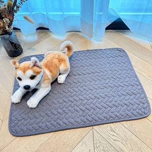 Hot <span class=keywords><strong>Pet</strong></span> Washable Super Absorbent Rutsch feste Hündchen Trainings matte Wasserdichtes Cat Pee Wieder verwendbares Pad - Product Image 3