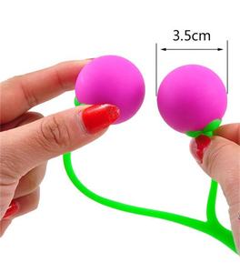 Vibratore palla Kegel in Silicone per donne adulte esercizio Vagina stringendo palle Kegel Color ciliegia - Product Image 2