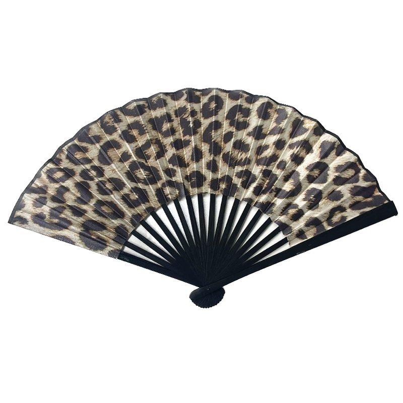 เสือดาวสีน้ำตาล