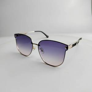 Gafas de sol Cat Eye Dl-D6408 para mujer, montura de metal TR, lentes TAC con protección UV400, color negro, estilo moderno para exteriores. - Product Image 3