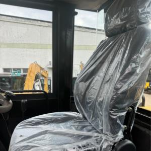 รถตักล้อยาง CAT 966L มือสอง เครื่องยนต์ Caterpillar รับน้ำหนักได้ 9 ตัน สีเหลือง อุปกรณ์ก่อสร้างสำหรับงานดิน - Product Image 6