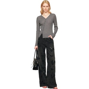 Cardigan en maille à <span class=keywords><strong>col</strong></span> en <span class=keywords><strong>V</strong></span> et manches longues pour <span class=keywords><strong>femme</strong></span>, coupe ajustée, avec fermeture boutonnée, personnalisable avec logo, vente en gros - Product Image 2