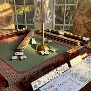 Mahjong Americano de Lujo con Patrón de Madera de Burl, 160 Piezas, 4 Acrílicos en Tonos Ricos del Bosque, para Viajes y Juego en Casa, Directo de Fábrica HIMORE - Product Image 4