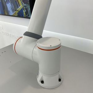 Bras robotique collaboratif à six axes hautement flexible Heavth, charge utile de 10 kg, répétabilité de 0,05 mm pour une précision automatisée - Product Image 2