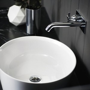 Agape Memoria a Leva Singola Design Contemporaneo Gruppo di Bacino di Acqua Calda/Acqua Fredda Miscelatore Rubinetto a Foro Singolo Finitura Manico - Product Image 4