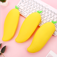 Étui à crayons 3D créatif en silicone, porte-stylo, mignon, carotte, cactus, pois, papeterie étanche pour les sacs d'école pour enfants