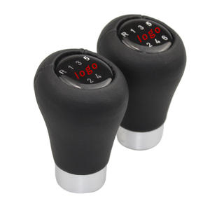 Poignée de levier de vitesses BMW en cuir 5/6 vitesses, logo personnalisé, ajustement ergonomique - Product Image 3