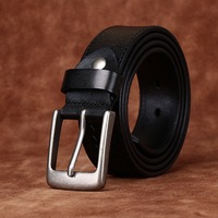 Ceinture en cuir de vachette tressée décontractée avec boucle à ardillon en métal antique pour jeans, ceinture en cuir véritable pour homme, style business décontracté, avec fixation par vis.