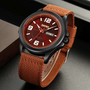 Montre de mode pour homme <span class=keywords><strong>SKMEI</strong></span> 9315, boîtier en alliage de zinc, bracelet en nylon, mouvement à quartz, cadran de 45,8 mm, résistance à l'eau 3 BAR, fabriquée en Guangdong - Product Image 2