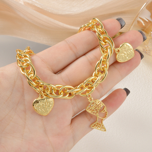 embossed egyptian queen heart charm chunky <b>copper</b> shiny personnalisé women fashion daily wholesale 18k gold plated <b>bracelet</b> - Product Image 4