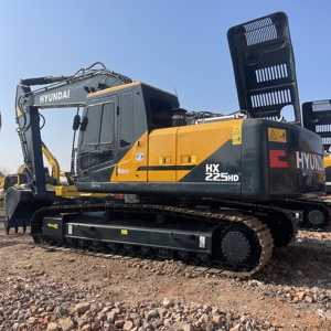 Excavatrice sur chenilles hydraulique Hyundai HX225HD d'occasion de haute qualité, 22,5 tonnes, HX225 225HD, Hyundai225, grande pelle d'occasion - Product Image 2