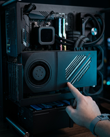 Ventilateur de refroidissement GPU 135 mm pour NVIDIA RTX 5090 |   Refroidissement par évacuation des chaleur pour rack de serveur multi-GPU |   Refroidisseur de carte graphique pour station de travail