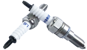 Высококачественные свечи зажигания для мотоциклов, совместимые с NGK ER8EHIX, для <span class=keywords><strong>Zong</strong></span> <span class=keywords><strong>Shen</strong></span> 380 свечи зажигания для газонокосилок тоже - Product Image 3