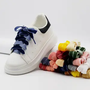 批发鞋绳宽1.27厘米长平单面创意天鹅绒麂皮女式鞋带