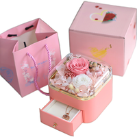 Boîte carrée en gros pour fleurs préservées, boîte à bijoux, porte-bague rose éternelle, cadeau pour femme, Saint-Valentin, Fête des Mères, Remise de diplôme