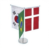 Drapeau de table rectangulaire personnalisé en polyester avec logo, impression numérique, support en acier inoxydable, vente en gros