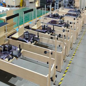 Reformer da Studio per Pilates in Legno di Faggio, Attrezzatura per Pilates in Vendita, Reformer per Palestra - Product Image 6