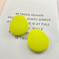 Stick déodorant, Correcteur trois couleurs, Boîtier magnétique pour fard à paupières en forme de galet, Fard à joues mono en plastique ABS, Cosmétique robuste