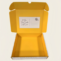 Boîte de papier ondulé recyclable avec emballage plat de couleur Pantone pour vêtements chaussures emballage cadeau boîte postale