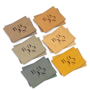 Étiquette en cuir personnalisée, étiquette en cuir véritable, logo en cuir véritable embossé et personnalisé pour sacs, sacs à main, vêtements - Product Image 3