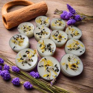 12 شمعة من شمع الصويا |   عطر الثلاثة الزهور (الورد، اللافندر، الياسمين) |   مواد تشكيل الشمع، شموع بدون دخان تدوم 4 ساعات - Product Image 3